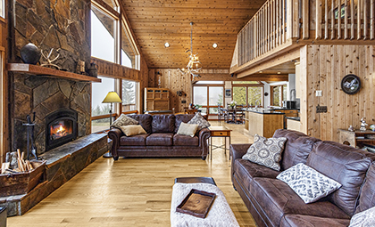 Flathead Lakefront Cabin